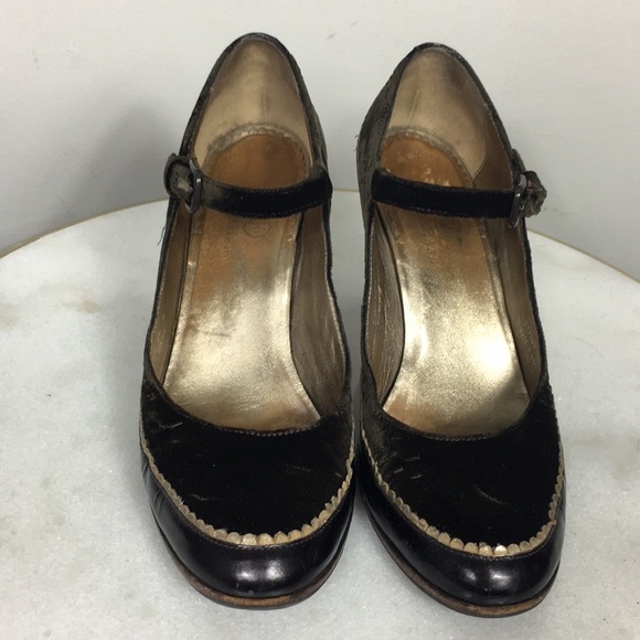 Vntg Cole Haan Fur Mohair Suede Strap Heel 8.5 - Picture 4 of 7